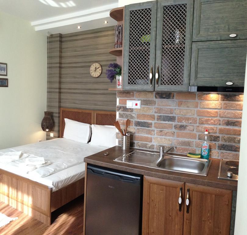 Guest Rooms Maria Luiza Varna Exterior photo