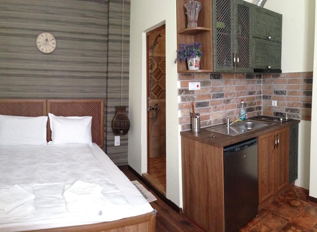 Guest Rooms Maria Luiza Varna Exterior photo